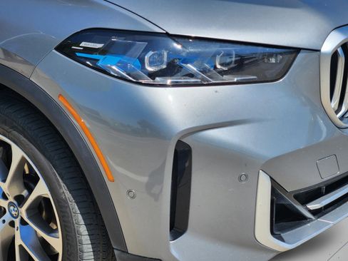 Used 2025 BMW X5 xDrive50e image 27