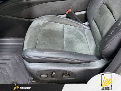 Used 2024 Chevrolet Blazer EV RS AWD/4WD image 22