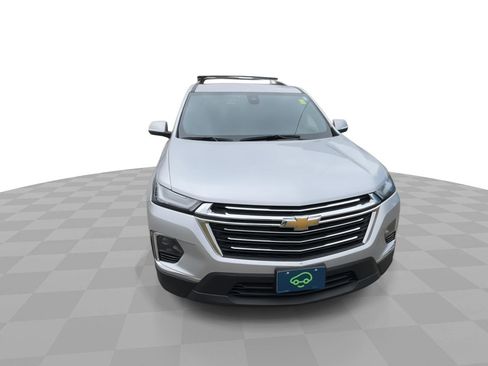 Certified 2022 Chevrolet Traverse LT image 4