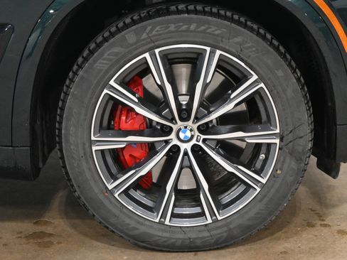 Used 2024 BMW X5 M60i AWD/4WD image 12