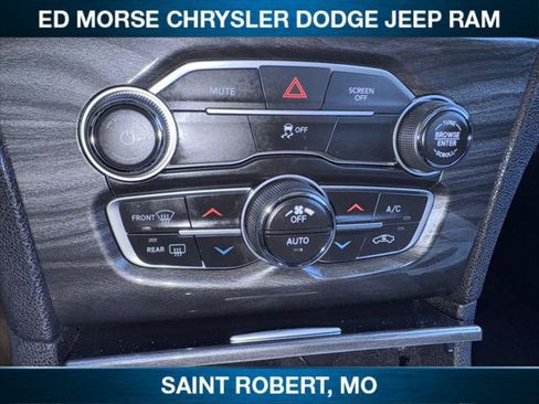 Certified 2021 Chrysler 300 Touring w/ Driver Convenience Group RWD image 15