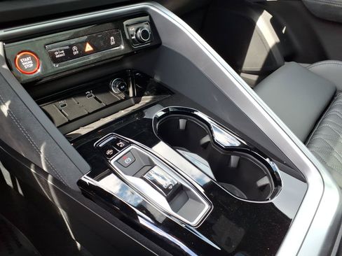 New 2026 Audi SQ5 Premium Plus AWD/4WD image 18
