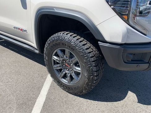 New 2026 GMC Sierra 1500 AT4X AWD/4WD image 5