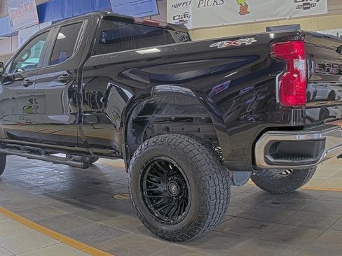 Used 2020 Chevrolet Silverado 1500 LT w/ Trailering Package image 8