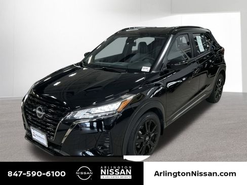 Certified 2022 Nissan Kicks SR w/ Premium Package FWD image 1