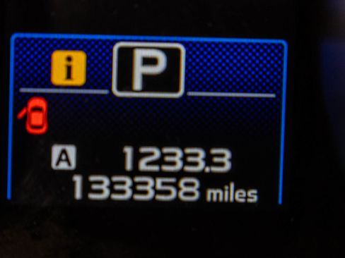 Used 2017 Subaru Outback 2.5i Premium image 35