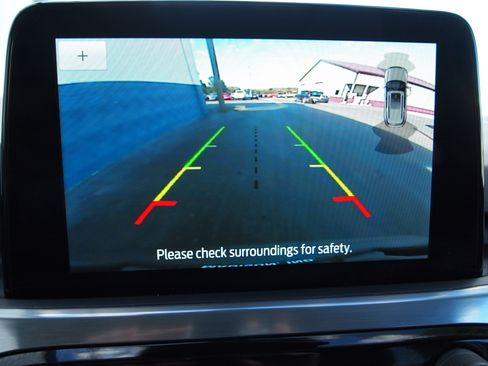 Used 2022 Ford Escape Titanium image 17