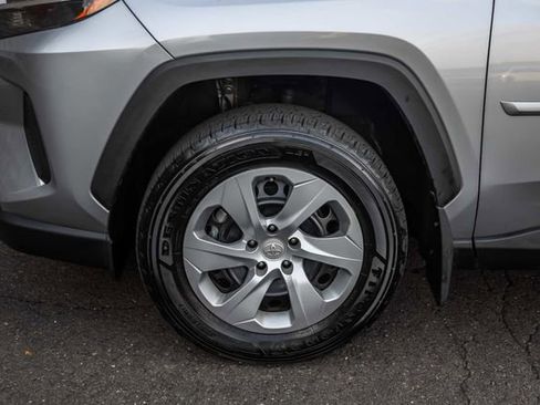Certified 2024 Toyota RAV4 LE AWD/4WD image 14