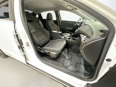 Used 2020 Chevrolet Malibu RS FWD image 28