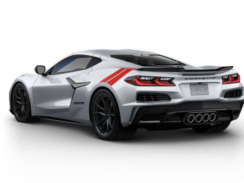 New 2027 Chevrolet Corvette Grand Sport w/ Grand Sport Launch Edition RWD image 3