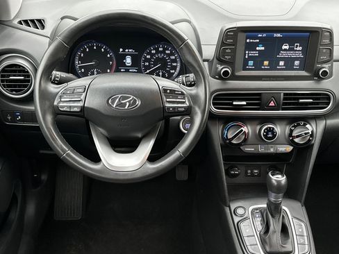 Used 2018 Hyundai Kona SEL image 14