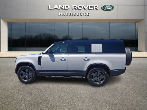 Used 2026 Land Rover Defender 130 S AWD/4WD image 2