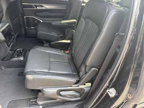 New 2026 Jeep Grand Wagoneer Limited AWD/4WD image 21