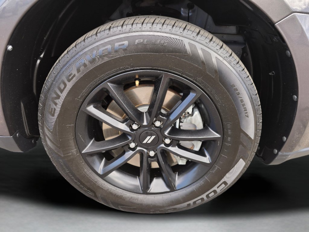 Used 2019 Dodge Journey SE w/ Connectivity Group FWD image 29