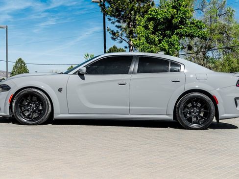 Used 2021 Dodge Charger SRT Hellcat RWD image 3