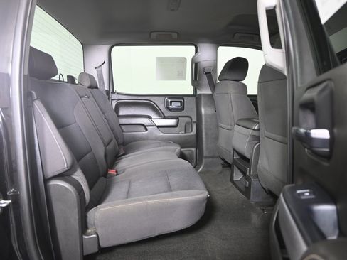 Used 2018 Chevrolet Silverado 1500 LT w/ All Star Edition image 16