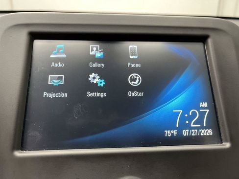 Used 2018 Chevrolet Equinox LT FWD image 17