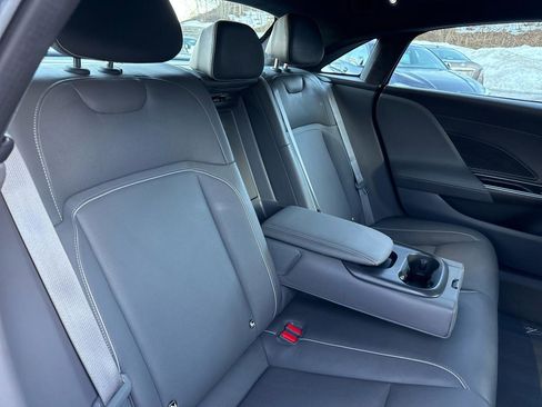 Used 2024 Lucid Air Touring image 24