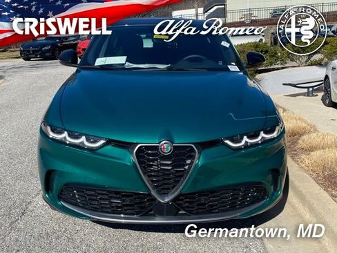 Used 2024 Alfa Romeo Tonale Ti image 3