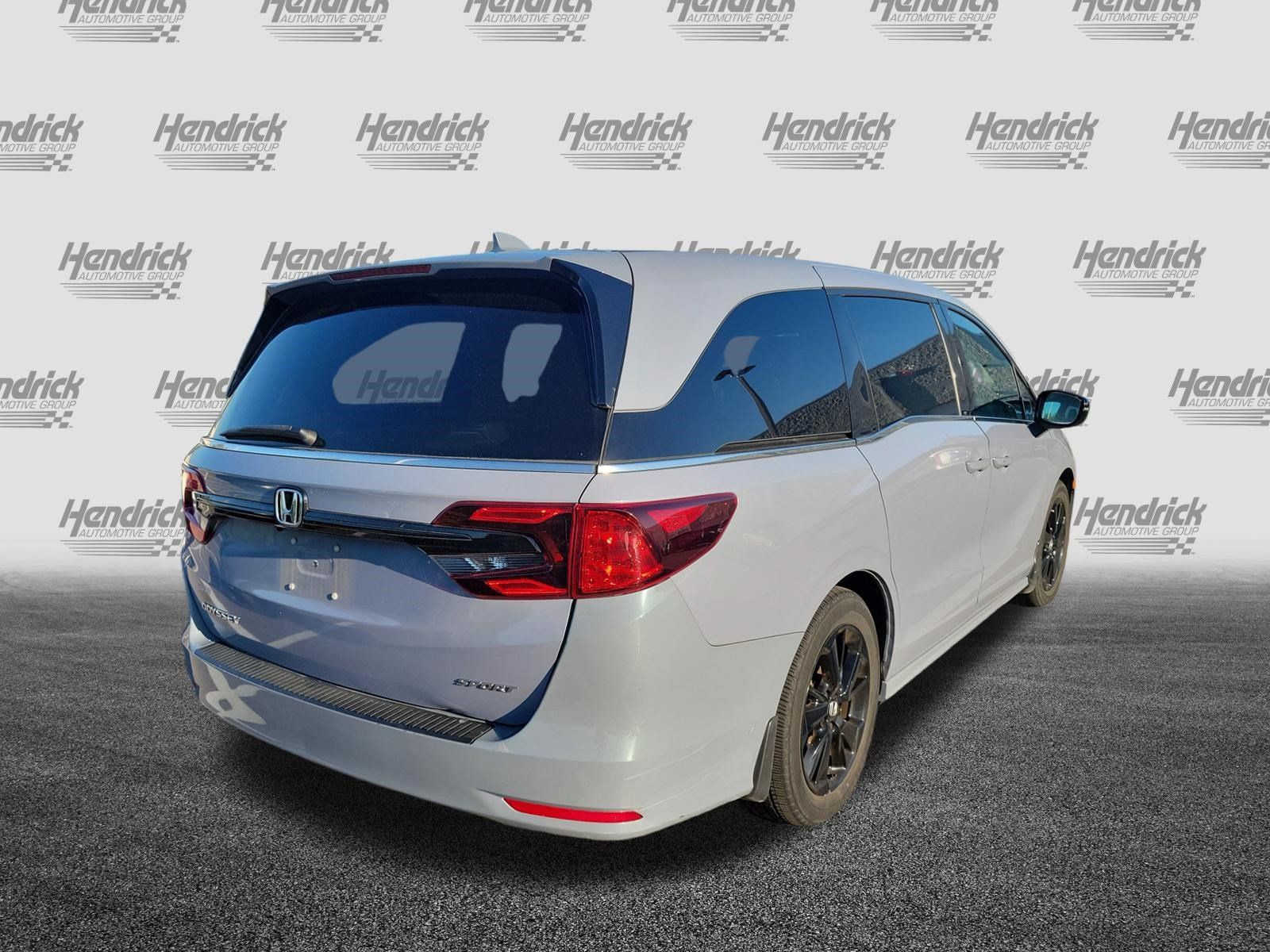 Used 2023 Honda Odyssey Sport image 10