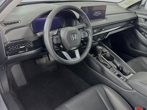 Certified 2023 Honda Accord Touring image 9