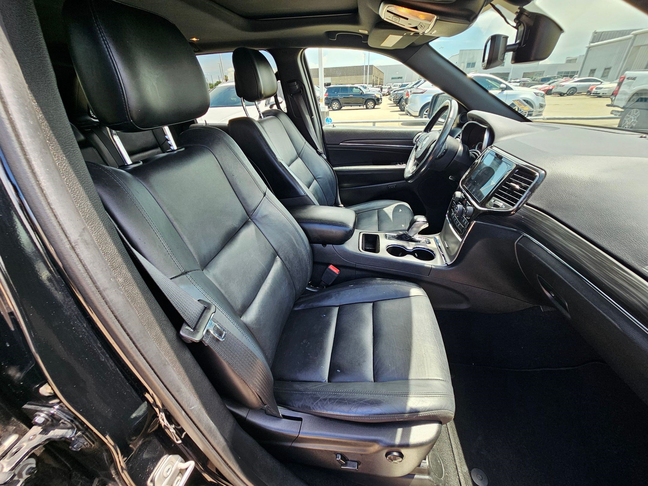 Used 2021 Jeep Grand Cherokee Limited RWD image 30