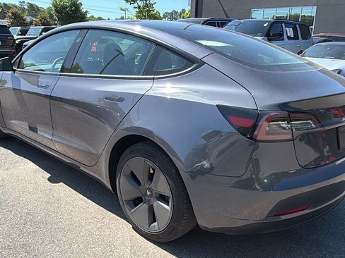 Used 2023 Tesla Model 3 Standard Range RWD image 11