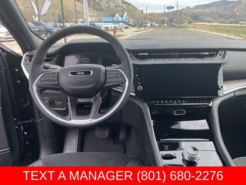 New 2026 Jeep Grand Cherokee Altitude AWD/4WD image 18
