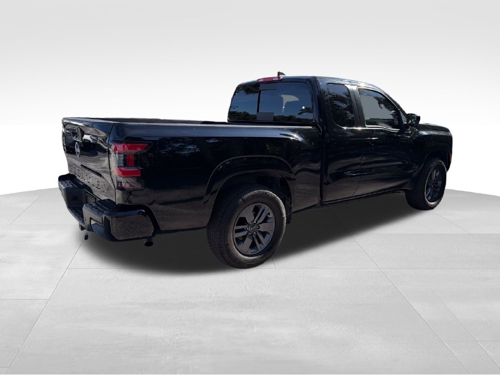Used 2025 Nissan Frontier SV RWD image 7