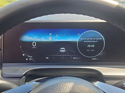 Used 2024 Kia Seltos EX AWD/4WD image 22