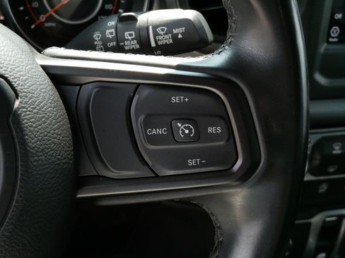 Used 2022 Jeep Wrangler Sport AWD/4WD image 25