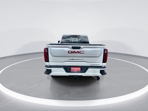 Used 2024 GMC Sierra 2500 Denali w/ Denali Reserve Package AWD/4WD image 7