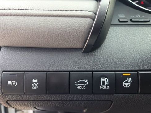 Used 2023 Toyota Camry XLE w/ Cold Weather Package image 19