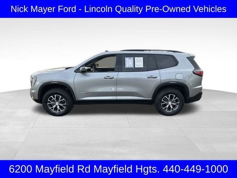 Used 2024 GMC Acadia AT4 w/ Luxury Package image 4