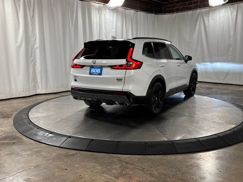 Used 2023 Honda CR-V Sport Touring image 8