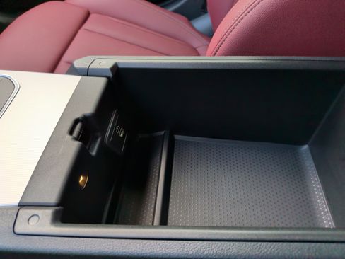 Certified 2023 BMW i4 eDrive35 w/ Premium Package image 21