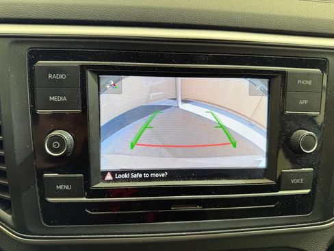 Used 2021 Volkswagen Atlas S FWD image 25
