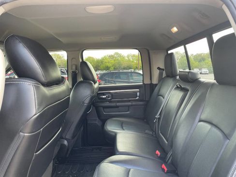 Used 2018 RAM 2500 Laramie w/ Sport Appearance Group image 22
