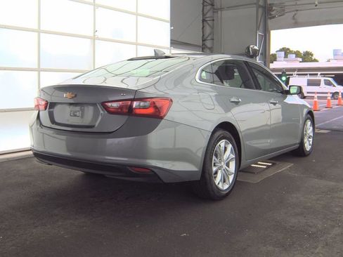 Used 2023 Chevrolet Malibu LT image 4