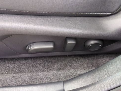 New 2025 Subaru Crosstrek 2.5i Limited image 16