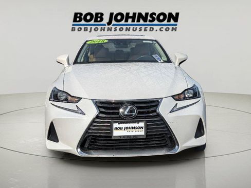 Used 2018 Lexus IS 300 AWD w/ Comfort Package image 2