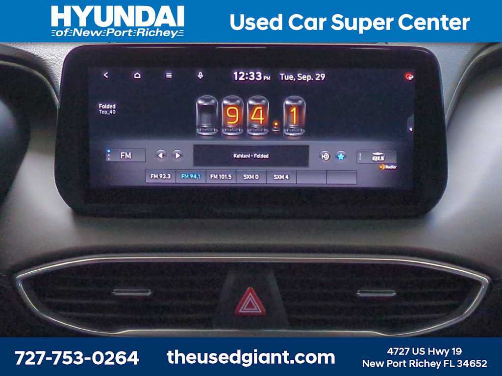 Used 2022 Hyundai Santa Fe SEL w/ Convenience + Premium Package AWD/4WD image 20