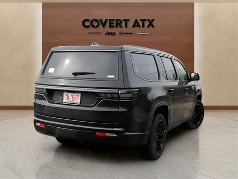 New 2026 Jeep Grand Wagoneer Limited image 5