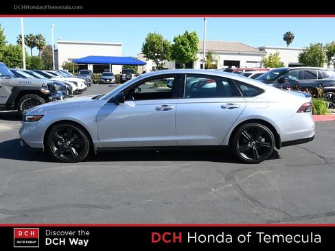 Used 2025 Honda Accord Sport image 4