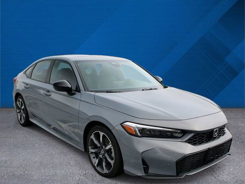 Certified 2025 Honda Civic Sport Touring image 2