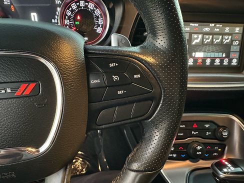 Used 2021 Dodge Challenger R/T image 33