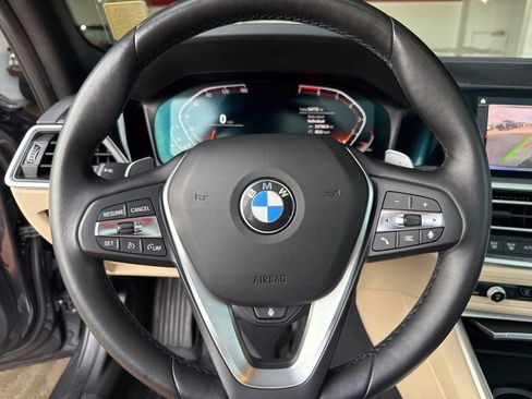 Used 2022 BMW 330i xDrive Sedan w/ Driving Assistance Package image 29