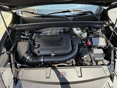 Used 2023 Buick Envision Preferred FWD image 32