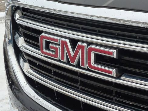 Used 2020 GMC Terrain SLT w/ Preferred Package image 12