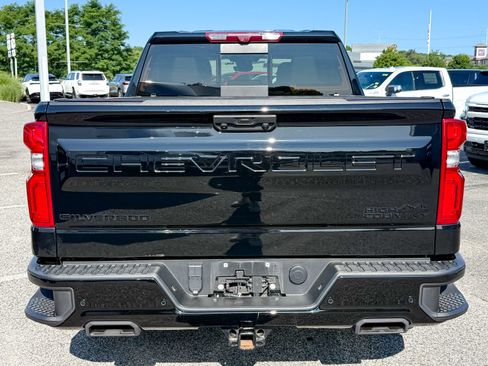 Certified 2024 Chevrolet Silverado 1500 High Country w/ Midnight Edition AWD/4WD image 7